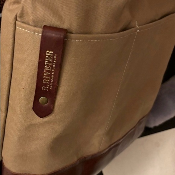 R.RIVETER Crossbody Bag Leather Strap & Bottom Military Handcrafted - Picture 2 of 14